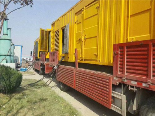 卫东计算 200KW 柴油发电机油耗时，需要考虑哪些因素？